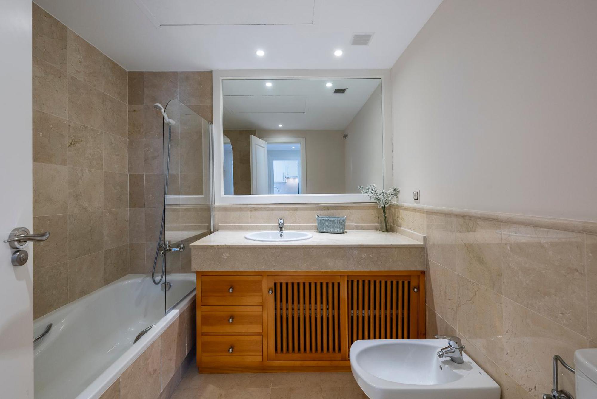Aloha Royal Marbella, 2br Wonderful In Nueva Andalucia Apartment
